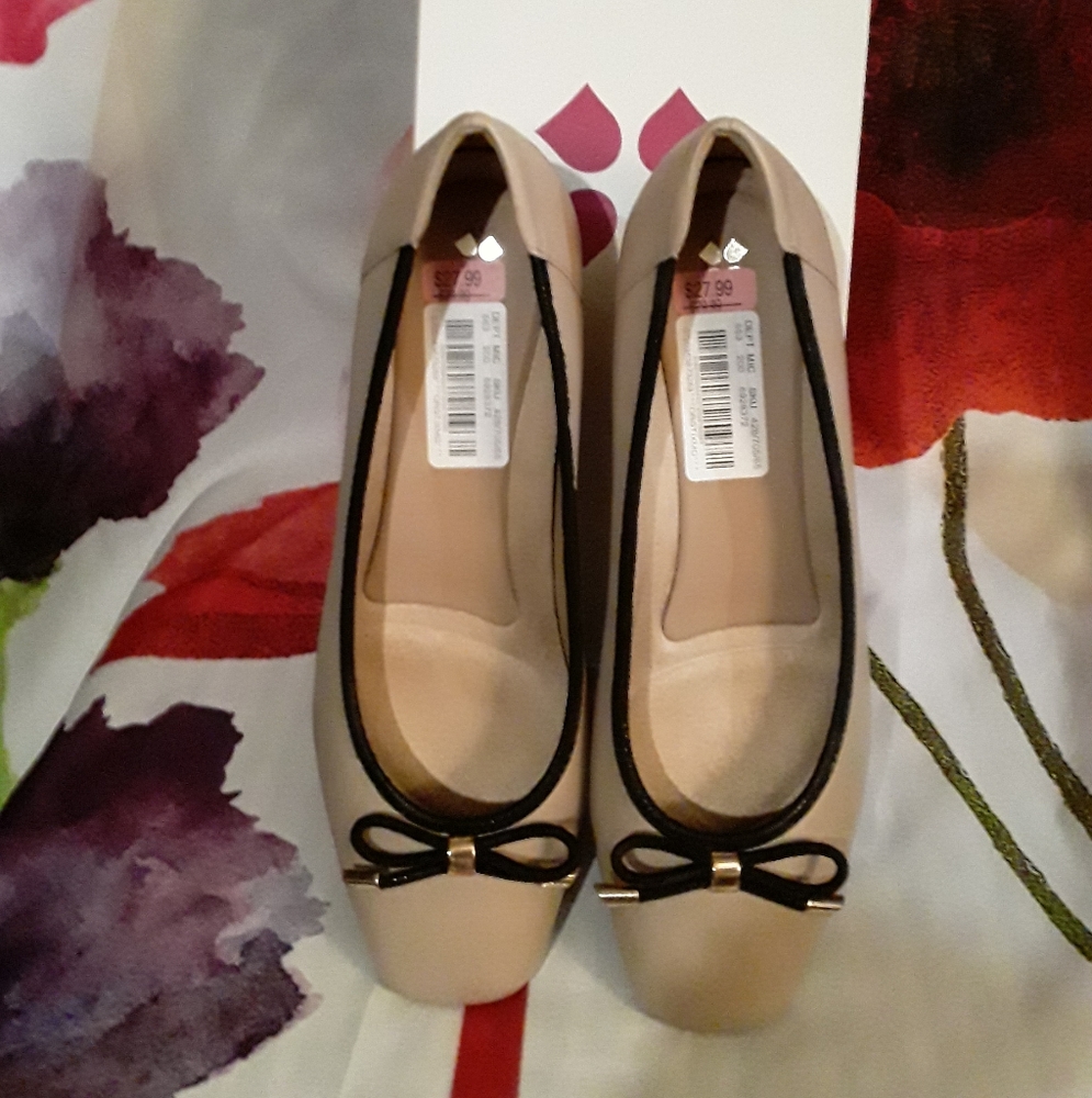 Women's Flats